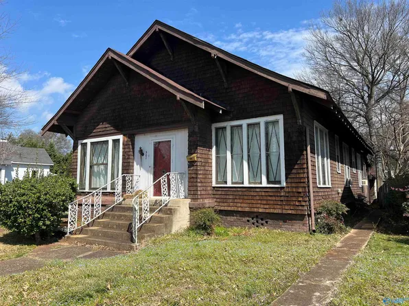 502 Vine St NE, Decatur, AL 35601