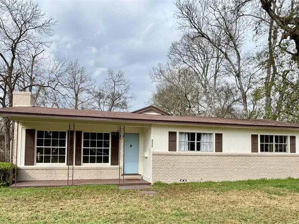 504 E Bell Ave, Crockett, TX 75835