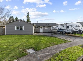 3 Terry Ct, Longview, WA 98632
