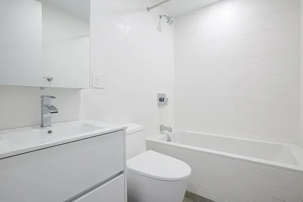 Rented by MNS | media 23