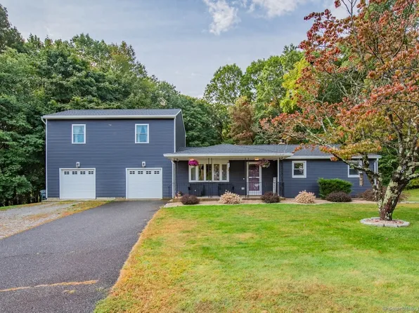 86 Beach Drive, Prospect, CT 06712