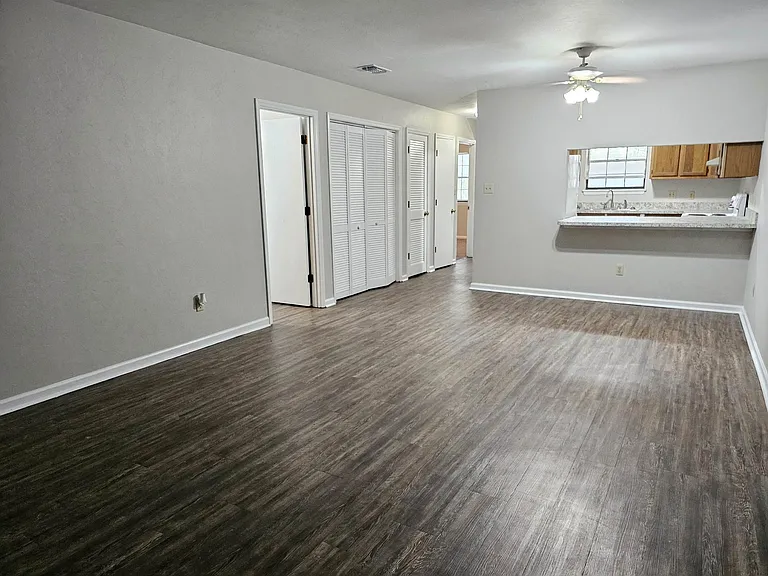 1647 Kay Ave #B — Photo 12