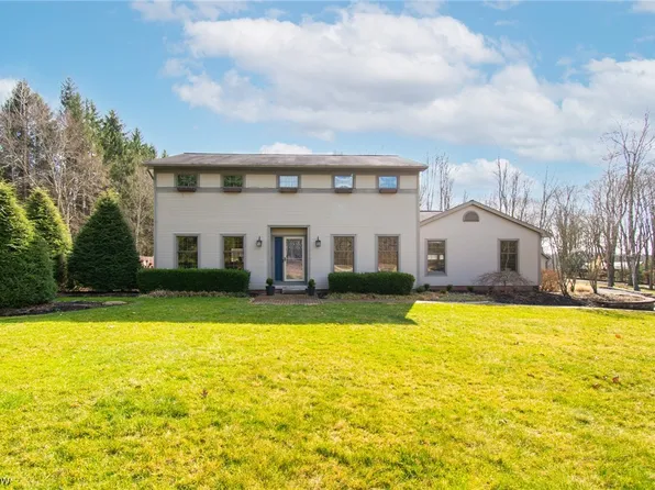 8089 Thomas Rd, Lisbon, OH 44432