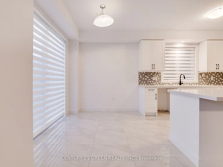 14 Holder Dr — Photo 8