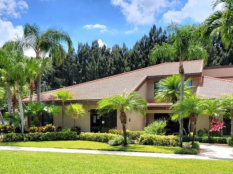 2788 Wood Fern Dr — Photo 4