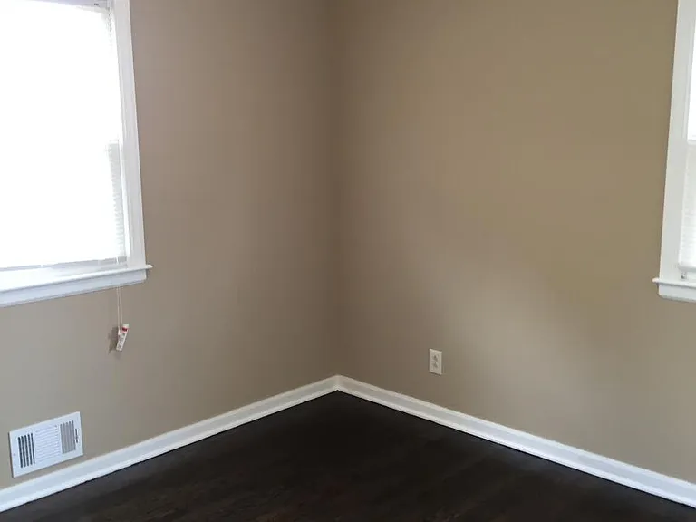6213 N Woodland Ave — Photo 10