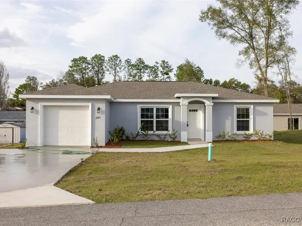 2275 W Eric Dr, Citrus Springs, FL 34434