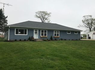 W3690 Springfield Rd, Lake Geneva, WI 53147