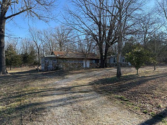 5th image of 298 Highway 63