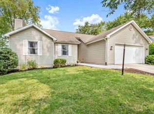 1311 Woodbine Pl, Fort Wayne, IN 46803