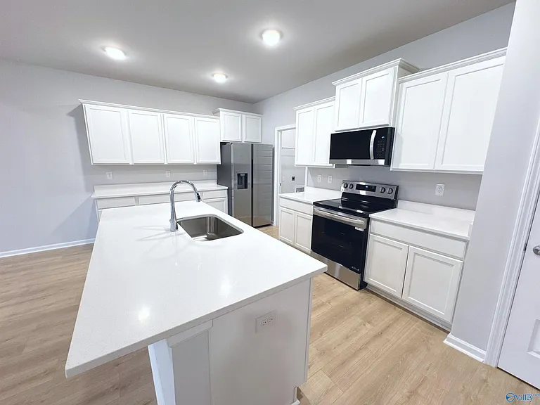 311 Cornstalk Cir — Photo 6