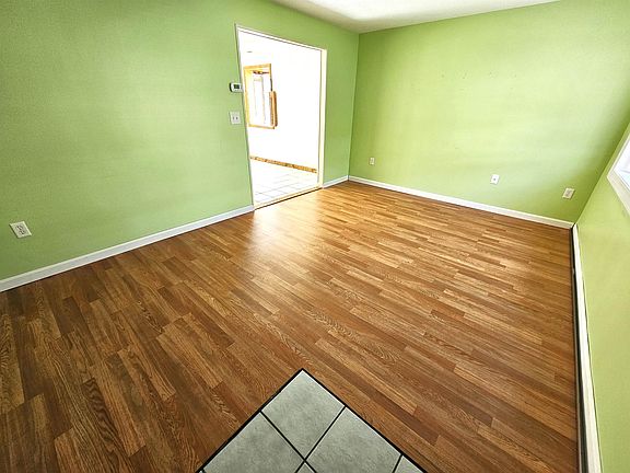 4th image of 42 Birchwood Drive #42