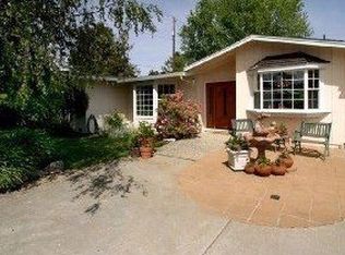 3380 Mission Dr, Santa Cruz, CA 95065