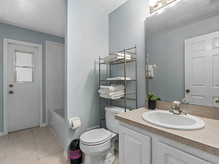 1030 Coventry Rd — Photo 20