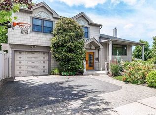 3008 Timothy Rd, Bellmore, NY 11710