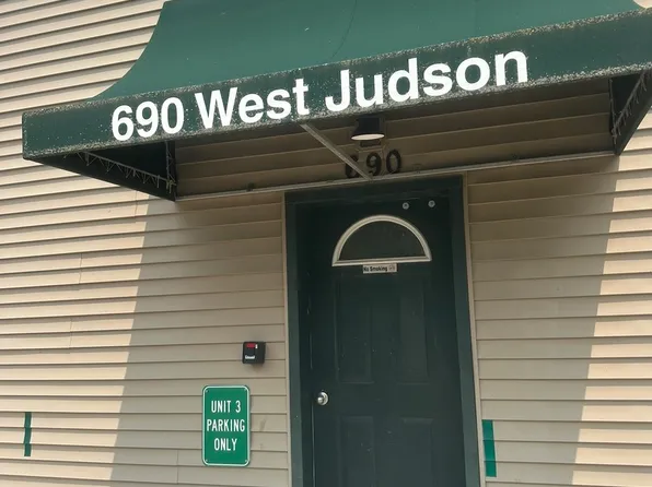 690 W Judson St APT 2, Carbon Hill, IL 60416