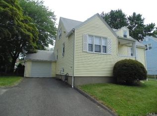 174 College St, Stratford, CT 06614