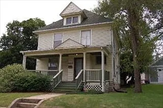 623 Margaret Pl photo 1