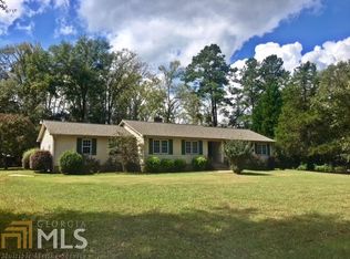 2082 Hollonville Rd, Brooks, GA 30205