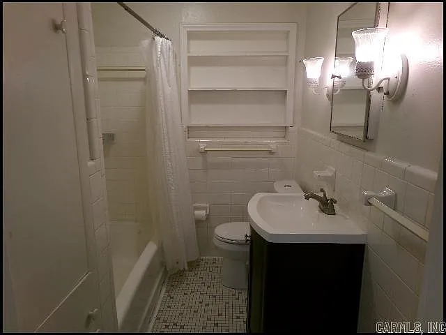 134 Sheridan Rd — Photo 9