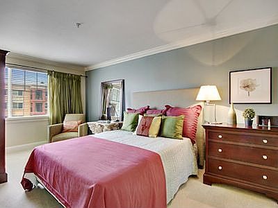 2nd image of 4319 Lake Washington Blvd NE APT 4111
