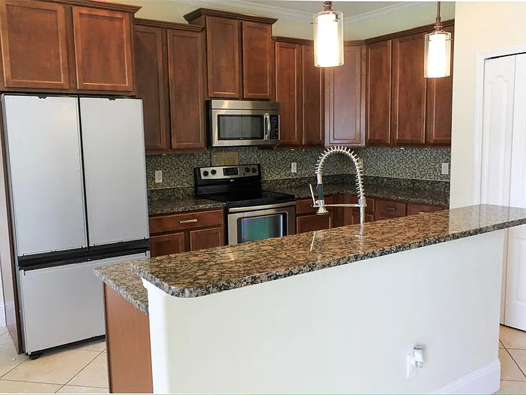 12927 Boggy Pointe Dr — Photo 9