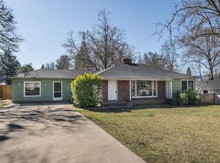 728 Keene Dr, Medford, OR