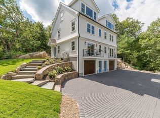 5 Samoset Rd #A, Gloucester, MA 01930