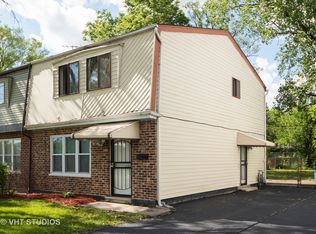 421 W 16th Pl, Chicago, IL 60411