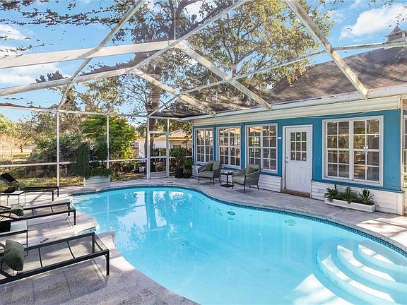 3rd image of 4126 Temple Heights Rd