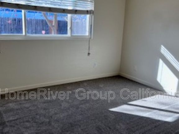 5th image of 4507 Bollenbacher Ave