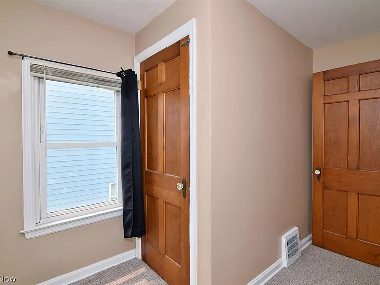 1408 Winston Rd — Photo 31