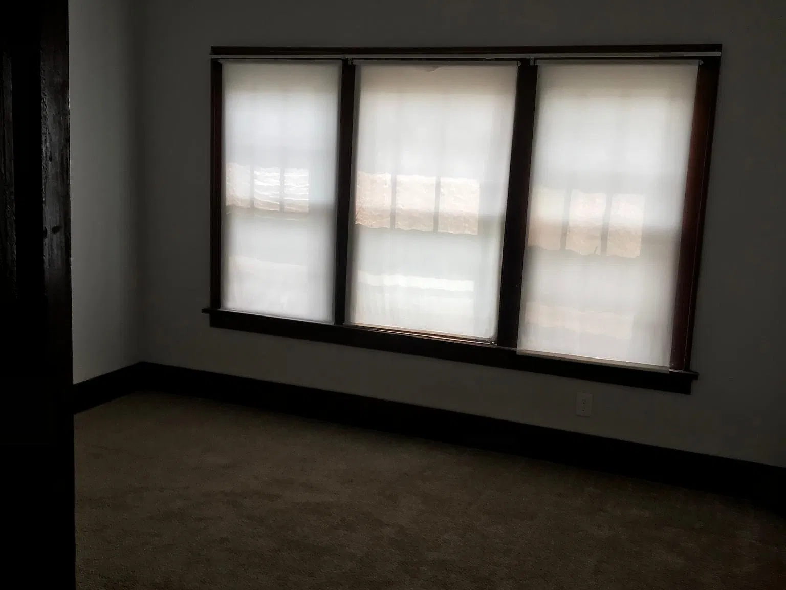 2 bed, $1,400 — Photo 2