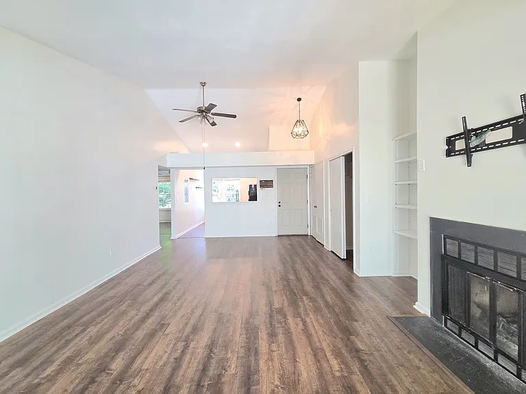 3431 Lakeside View Dr #154 — Photo 7