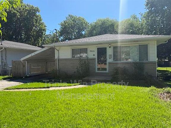 3rd image of 7932 La Belle St