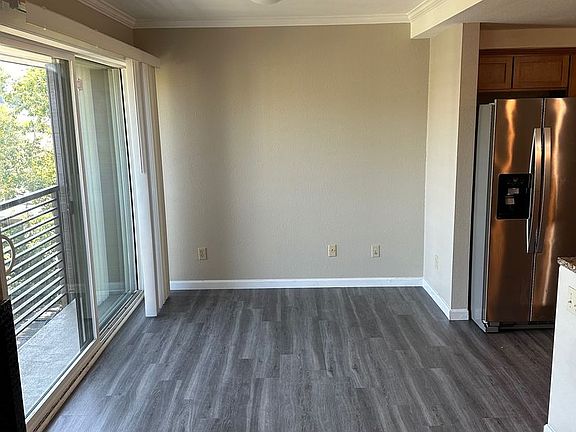 4th image of 11300 1st Ave NE APT 311