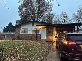 10304 Saint Ann Ln, Saint Ann, MO 63074