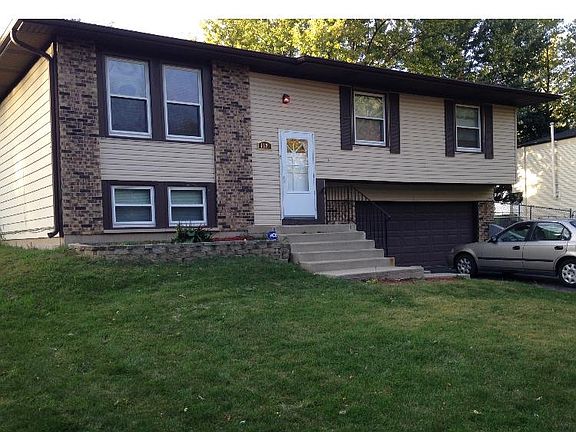 2nd image of 152 Camelot Way