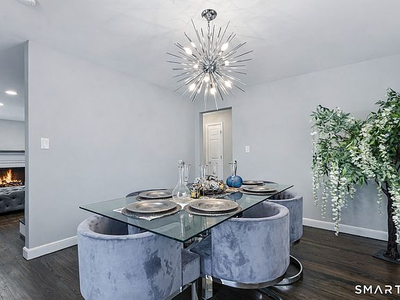 5th image of 457 Summit Street