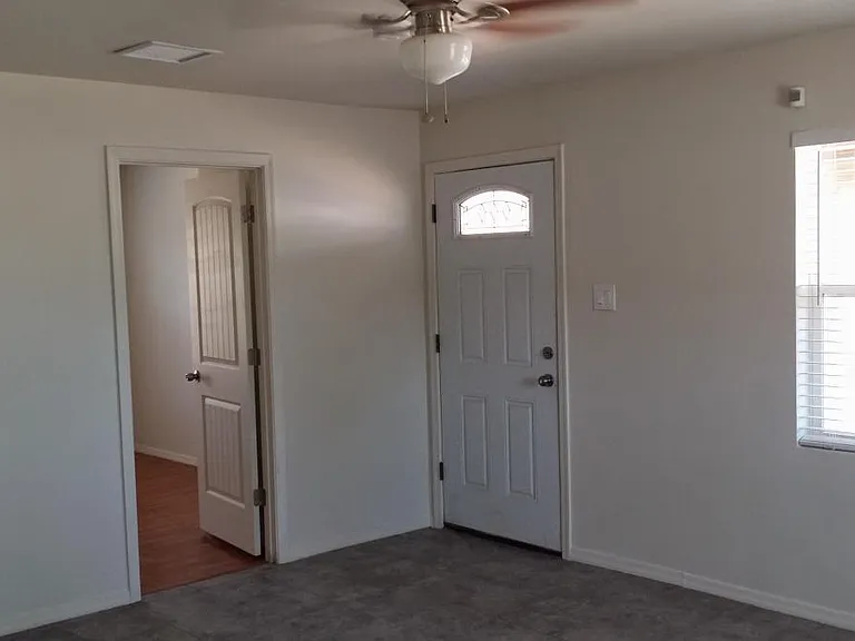 413 N Trekell Rd — Photo 14