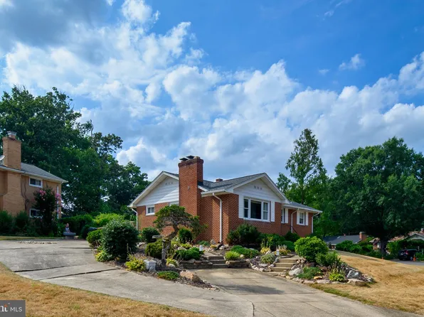 3510 Duke St, College Park, MD 20740