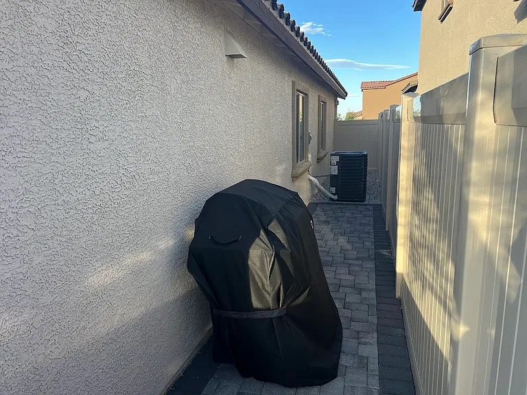 4207 Gold Desert St — Photo 4