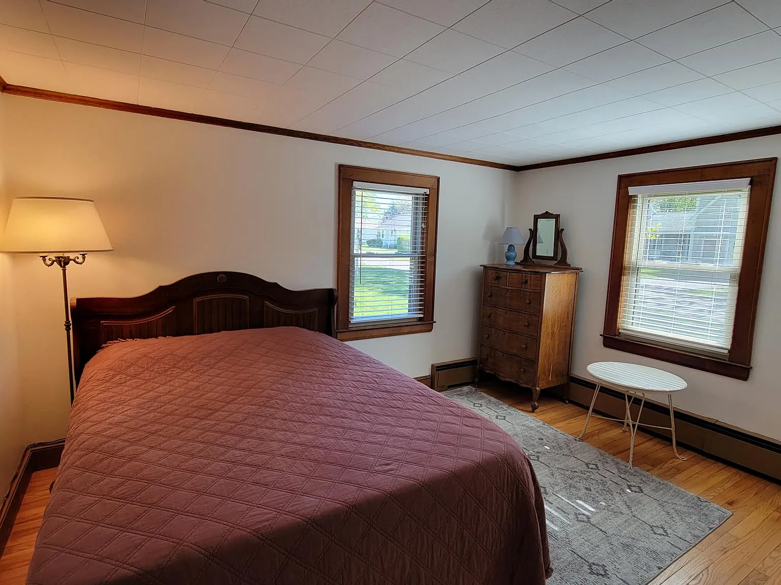 2 bed, 1044 sqft, $2,900 — Photo 4