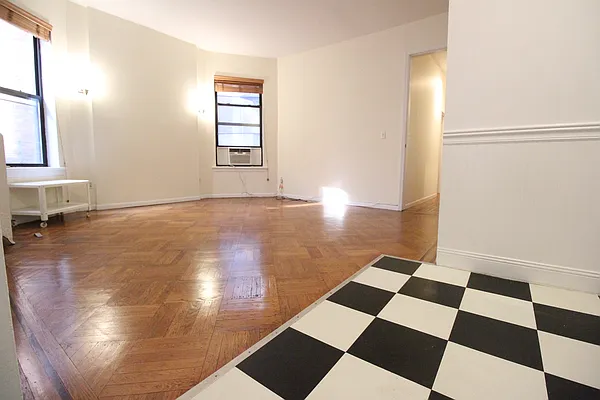 Rented by Luxor Homes & Investment Realty | media 45