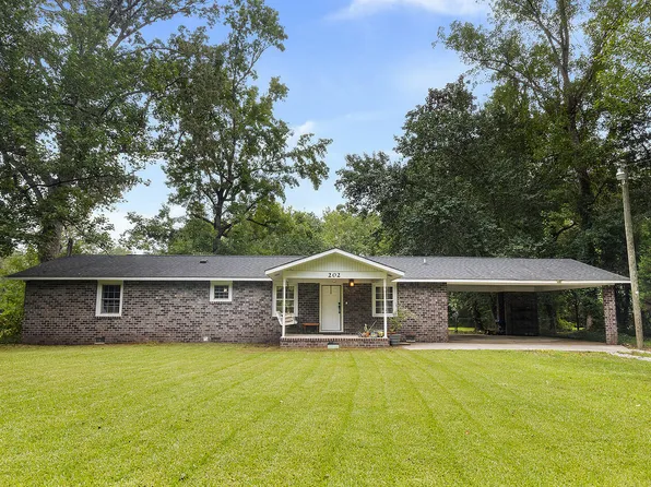 202 Muskie Dr, Summerville, SC 29483
