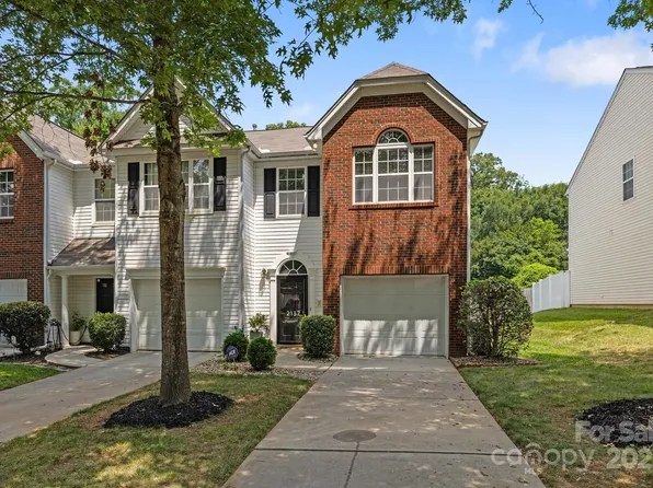 2137 Whispering Way, Charlotte, NC 28212