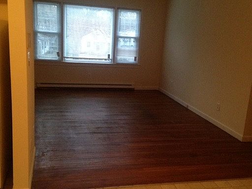 2nd image of 137 East St APT 1