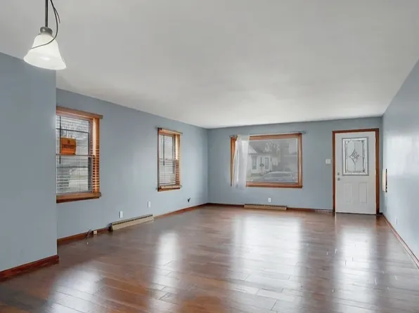 (undisclosed Address), Springfield, IL 62704