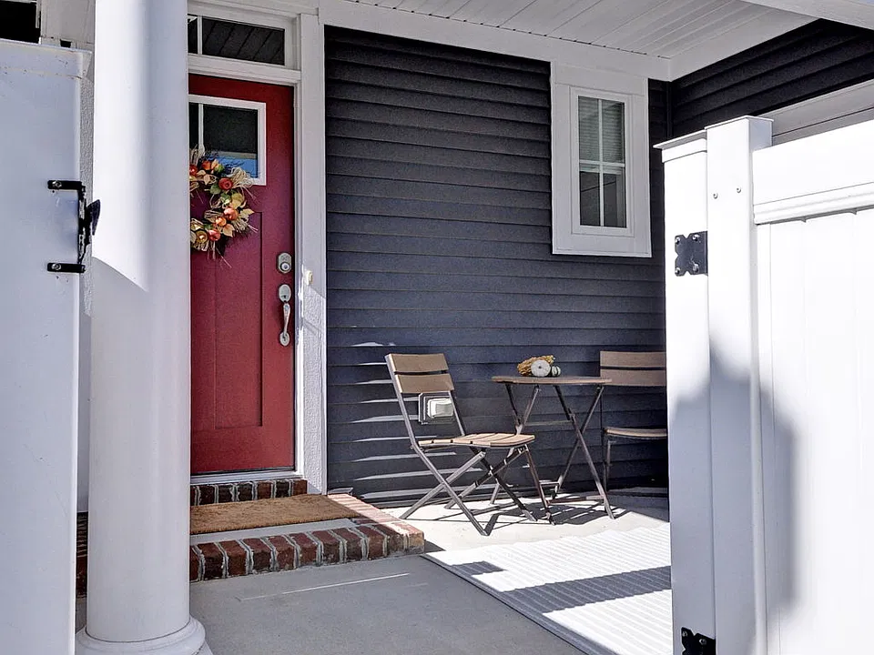 304 Promenade Ln #304
