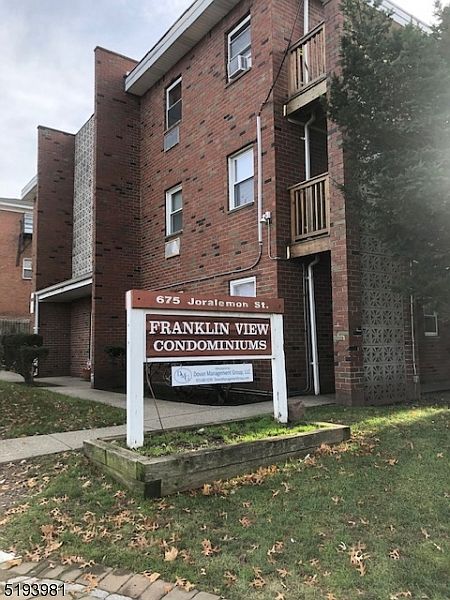 1st image of 675 Joralemon #B2